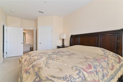 Condo in Davenport, Florida, 3 bedrooms  № 1034608 - photo 15