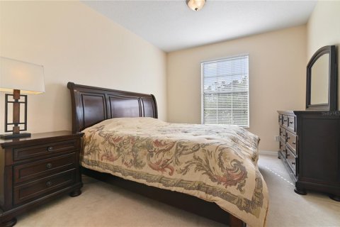 Condo in Davenport, Florida, 3 bedrooms  № 1034608 - photo 13