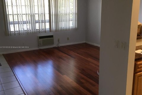 Condominio en venta en Boca Raton, Florida, 1 dormitorio, 66.89 m2 № 1238037 - foto 7