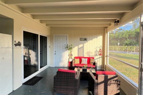 Casa en venta en Homestead, Florida, 4 dormitorios, 188.78 m2 № 1216533 - foto 13