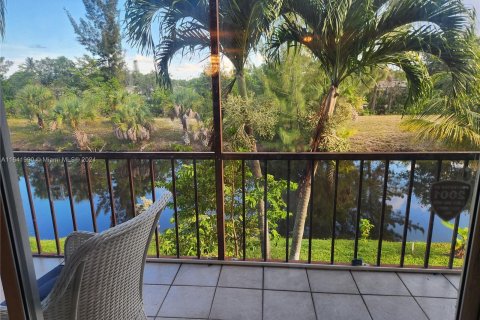 Copropriété à vendre à North Lauderdale, Floride: 2 chambres, 107.77 m2 № 1321070 - photo 13