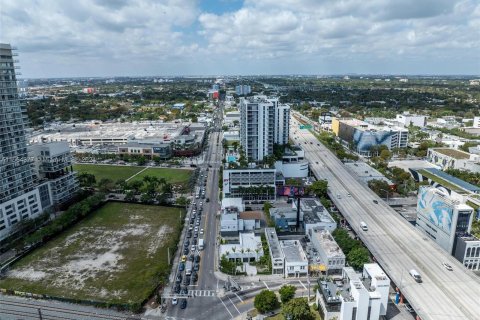 Immobilier commercial à vendre à Miami, Floride № 1077380 - photo 29