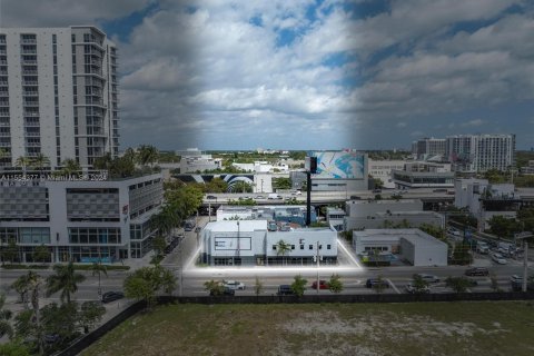 Immobilier commercial à vendre à Miami, Floride № 1077380 - photo 18