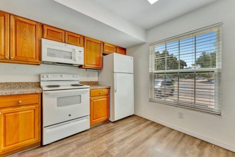 Touwnhouse à vendre à Clearwater, Floride: 3 chambres, 142.7 m2 № 1298560 - photo 6