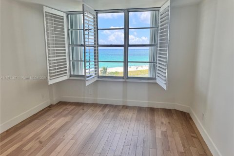 Condominio en alquiler en Miami Beach, Florida, 2 dormitorios, 95.69 m2 № 1357197 - foto 9