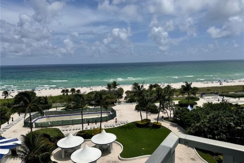 Condo in Miami Beach, Florida, 2 bedrooms  № 1357197 - photo 4