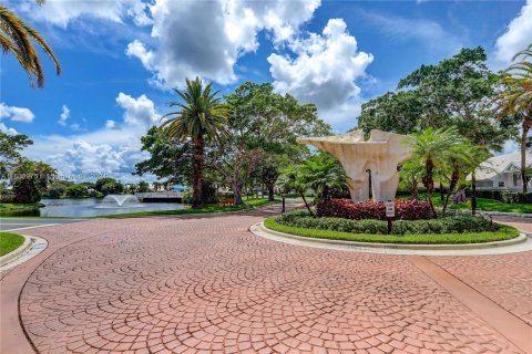 Villa ou maison à vendre à Palm Beach Gardens, Floride: 2 chambres, 199.37 m2 № 1223720 - photo 2