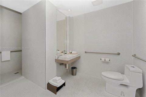 Condominio en venta en Miami, Florida, 58.16 m2 № 1418488 - foto 15