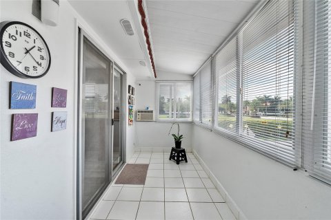 Copropriété à vendre à Delray Beach, Floride: 2 chambres, 84.26 m2 № 1059059 - photo 6