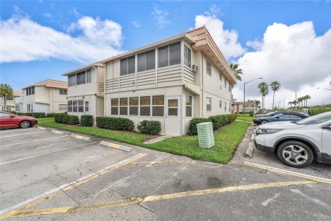 Copropriété à vendre à Delray Beach, Floride: 2 chambres, 84.26 m2 № 1059059 - photo 1