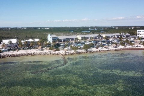 Condominio en venta en Key Largo, Florida, 2 dormitorios № 1331562 - foto 27