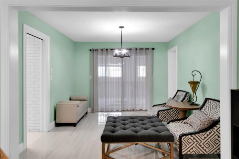 Casa en venta en Coral Springs, Florida, 4 dormitorios, 234.86 m2 № 1017951 - foto 24