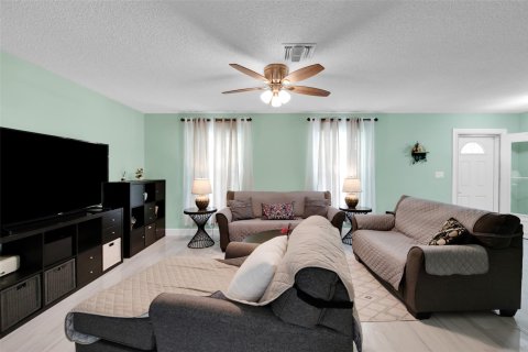 Casa en venta en Coral Springs, Florida, 4 dormitorios, 234.86 m2 № 1017951 - foto 26