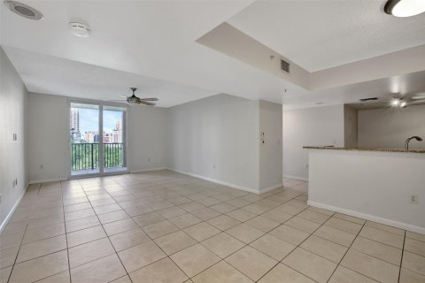 Condo in Fort Lauderdale, Florida, 2 bedrooms  № 1075720 - photo 27