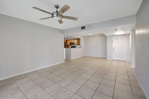 Condo in Fort Lauderdale, Florida, 2 bedrooms  № 1075720 - photo 26