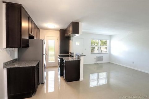Copropriété à vendre à North Miami, Floride: 1 chambre, 65.5 m2 № 1068427 - photo 10