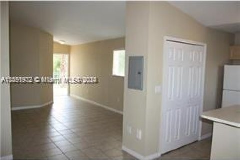 Condo in Homestead, Florida, 3 bedrooms  № 1071137 - photo 3