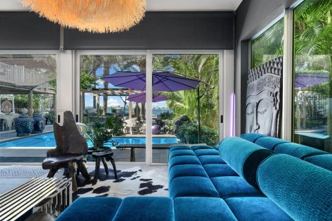 Casa en venta en Miami Beach, Florida, 4 dormitorios, 290.88 m2 № 1396008 - foto 19