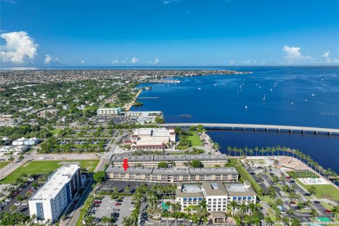 Condominio en venta en Punta Gorda, Florida, 2 dormitorios, 100.06 m2 № 1250564 - foto 28