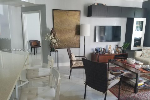 Condo in Aventura, Florida, 2 bedrooms  № 1331223 - photo 4