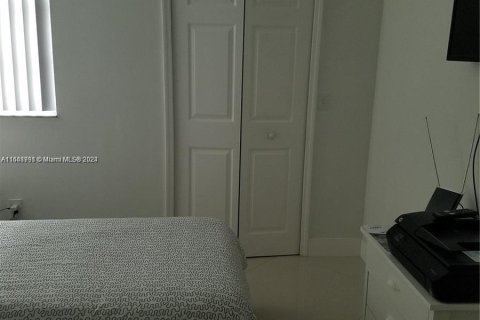 Condo in Aventura, Florida, 2 bedrooms  № 1331223 - photo 16