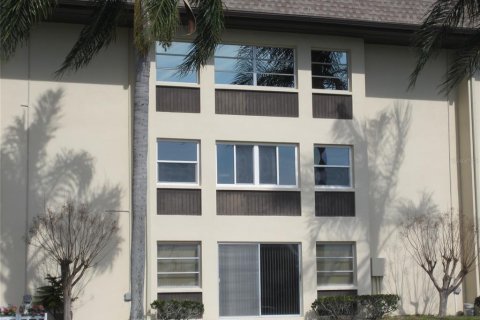 Condominio en venta en New Port Richey, Florida, 2 dormitorios, 128.95 m2 № 1039770 - foto 29