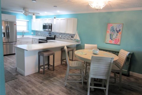 Condominio en venta en New Port Richey, Florida, 2 dormitorios, 128.95 m2 № 1039770 - foto 9