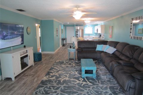 Condominio en venta en New Port Richey, Florida, 2 dormitorios, 128.95 m2 № 1039770 - foto 13