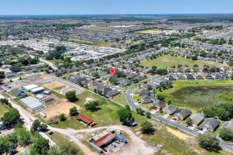 House in Davenport, Florida 5 bedrooms, 217.86 sq.m. № 1284013 - photo 15