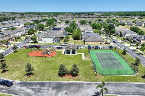 Casa en venta en Davenport, Florida, 5 dormitorios, 217.86 m2 № 1284013 - foto 26