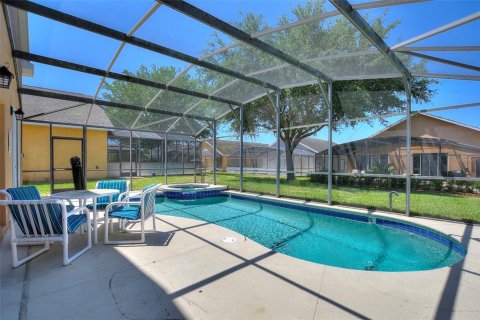 Casa en venta en Davenport, Florida, 5 dormitorios, 217.86 m2 № 1284013 - foto 5