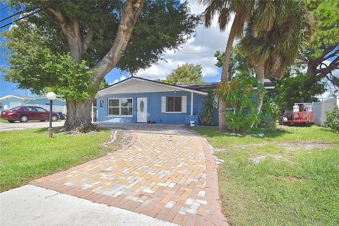 Immobilier commercial à vendre à Venice, Floride: 158.49 m2 № 1392487 - photo 1