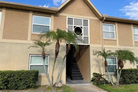 Copropriété à vendre à Orlando, Floride: 2 chambres, 84.08 m2 № 1283852 - photo 1