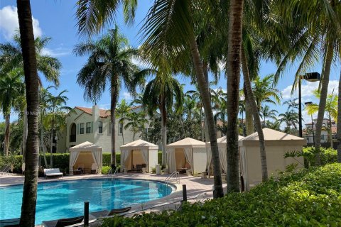 Condo in Sunrise, Florida, 2 bedrooms  № 1381613 - photo 24