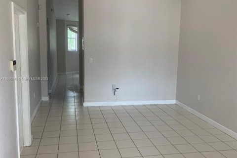 Condo in Homestead, Florida, 3 bedrooms  № 1362254 - photo 6