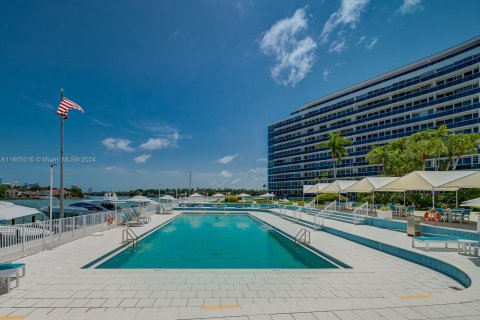 Copropriété à vendre à Miami Beach, Floride: 2 chambres, 144 m2 № 1241316 - photo 5