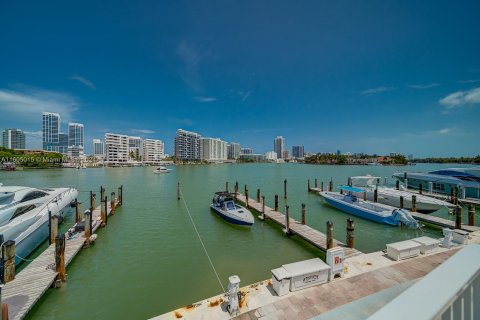 Copropriété à vendre à Miami Beach, Floride: 2 chambres, 144 m2 № 1241316 - photo 2