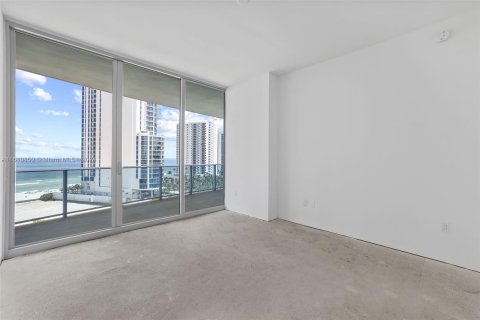 Condo in Sunny Isles Beach, Florida, 2 bedrooms  № 1233031 - photo 29