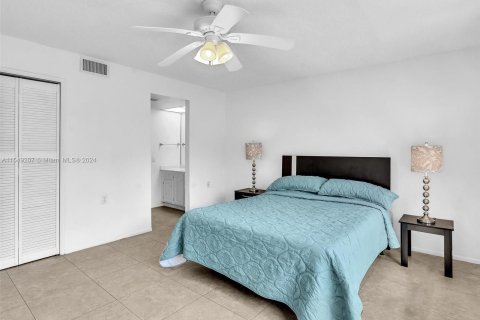 Купить кондоминиум в Коконат Крик, Флорида 2 спальни, 89.37м2, № 1071732 - фото 9