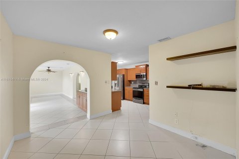 Casa en venta en Tamarac, Florida, 2 dormitorios, 156.26 m2 № 1399462 - foto 18