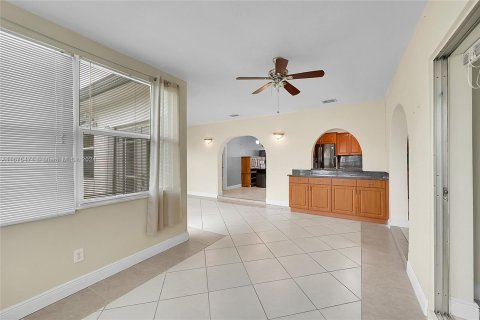 Casa en venta en Tamarac, Florida, 2 dormitorios, 156.26 m2 № 1399462 - foto 28