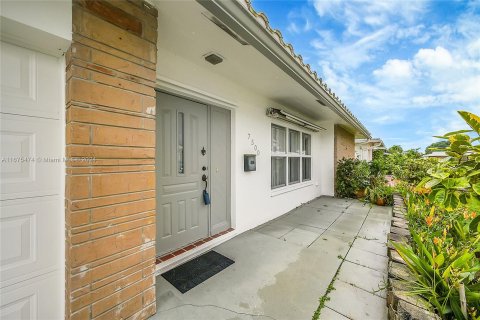 Casa en venta en Tamarac, Florida, 2 dormitorios, 156.26 m2 № 1399462 - foto 4