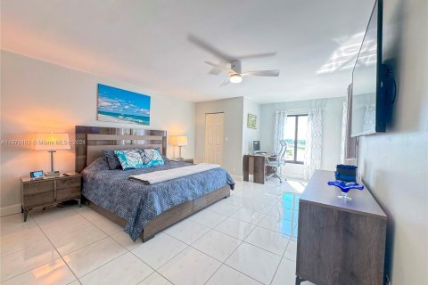 Condominio en venta en Delray Beach, Florida, 2 dormitorios, 114.27 m2 № 1399463 - foto 14