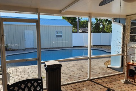 House in Fort Lauderdale, Florida 3 bedrooms № 1399500 - photo 25