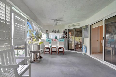 Villa ou maison à vendre à Margate, Floride: 3 chambres, 211.45 m2 № 1040458 - photo 22
