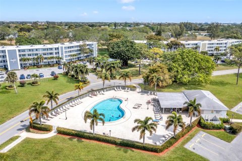 Copropriété à vendre à Deerfield Beach, Floride: 2 chambres, 92.9 m2 № 1040312 - photo 27