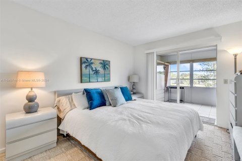 Copropriété à vendre à Deerfield Beach, Floride: 2 chambres, 92.9 m2 № 1040312 - photo 21