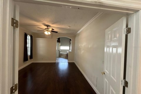 Casa en venta en Orlando, Florida, 3 dormitorios, 189.43 m2 № 1069183 - foto 14