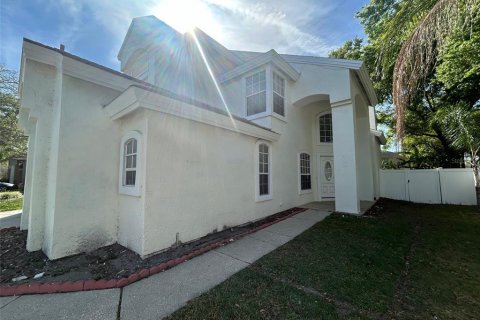 House in Orlando, Florida 3 bedrooms, 189.43 sq.m. № 1069183 - photo 4
