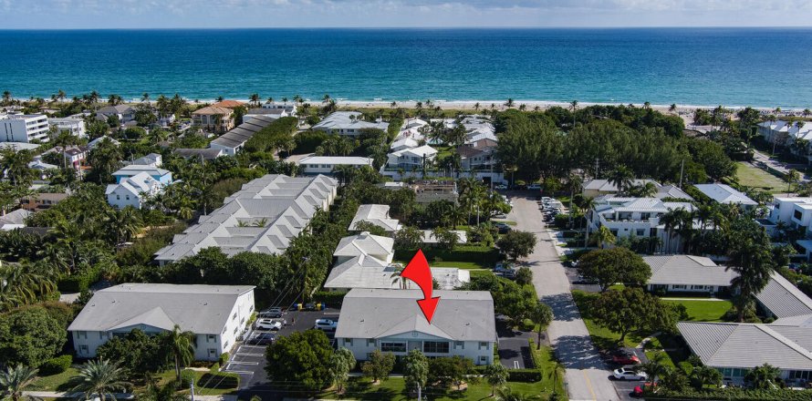 Condominio en Delray Beach, Florida, 2 dormitorios  № 1072449